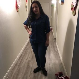 Meet your Posher, Yoana